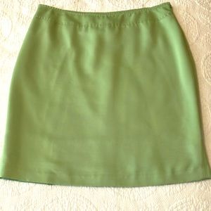 Andre Oliver size 10 green skirt.